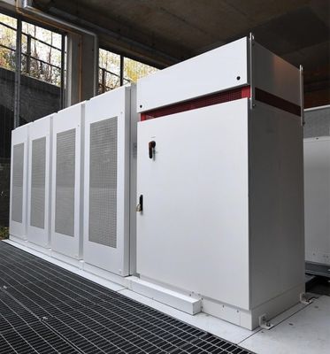 ইন্টেলিজেন্ট Lifepo4 BESS ব্যাটারি স্টোরেজ 500kwh ESS ব্যাটারি সিস্টেম