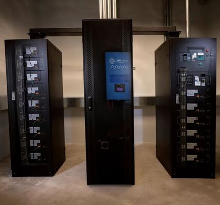 এলএফপি ব্যাটারি আইপি 55 টেলিকম পাওয়ার সিস্টেম রেক্টিভার্টার স্কেলযোগ্য ক্যাবিনেট